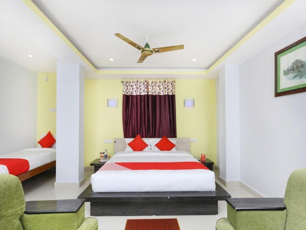 Sai Golden Rooms 蒂鲁帕蒂 外观 照片