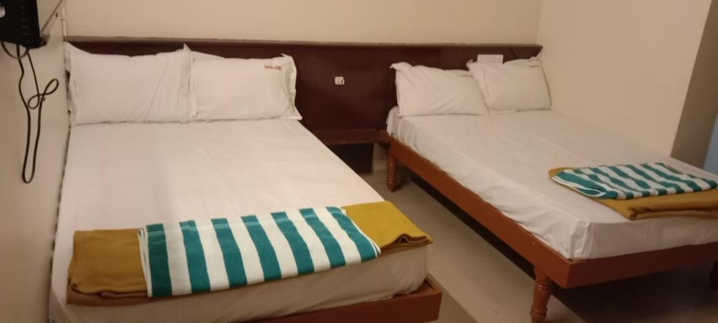 Sai Golden Rooms 蒂鲁帕蒂 外观 照片